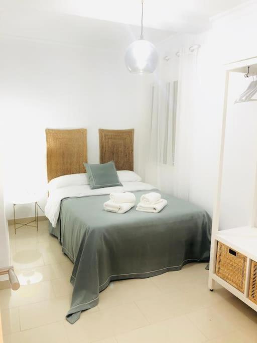 Nieves Viejas Apartamento Fresco Con Patio En 科爾多瓦 外观 照片