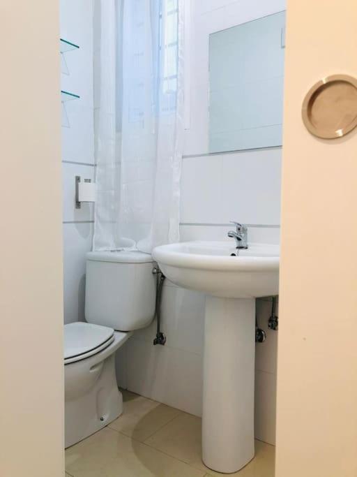 Nieves Viejas Apartamento Fresco Con Patio En 科爾多瓦 外观 照片
