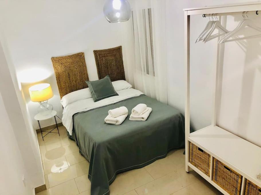 Nieves Viejas Apartamento Fresco Con Patio En 科爾多瓦 外观 照片